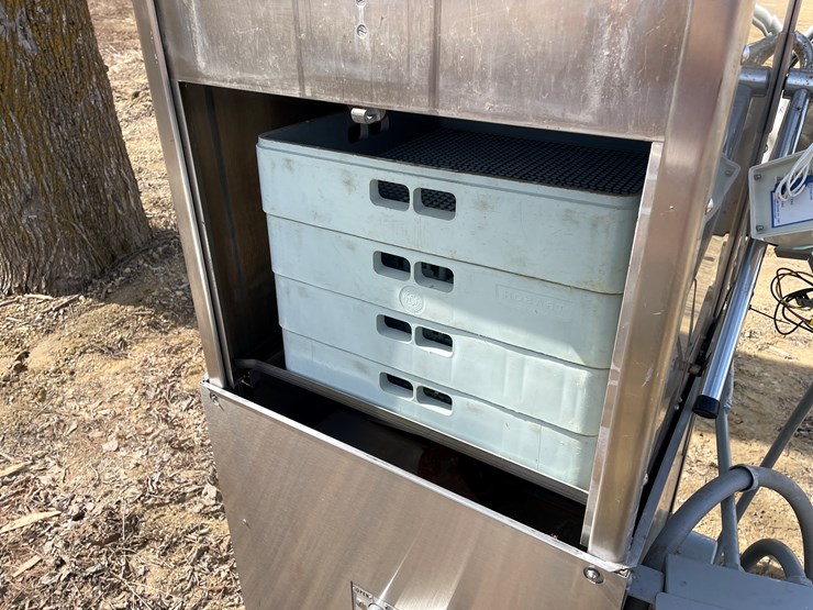 #3975-•-hobart-commercial-dish-washer-image-14