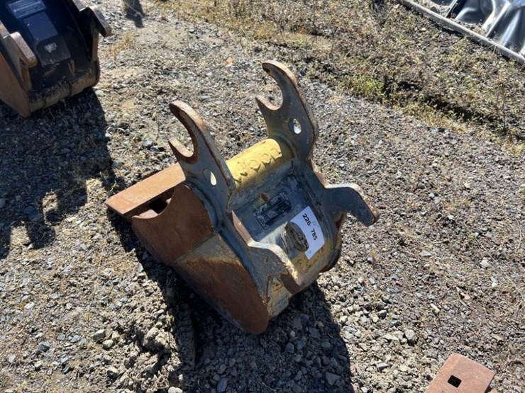 john-deere-12-image-4