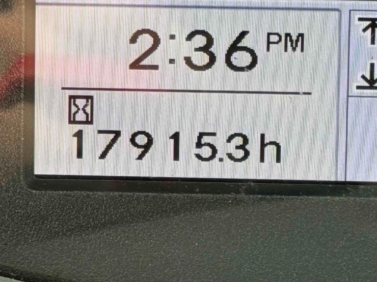 2019-hitachi-zw310-6-image-30