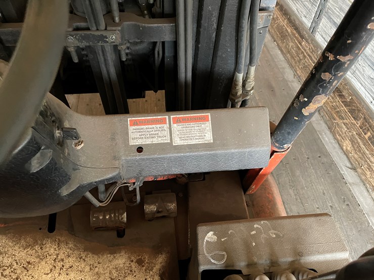 #172-•-linde-baker-electric-forklift-image-23