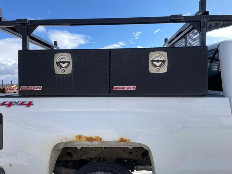 2015-chevrolet-1500-image-48