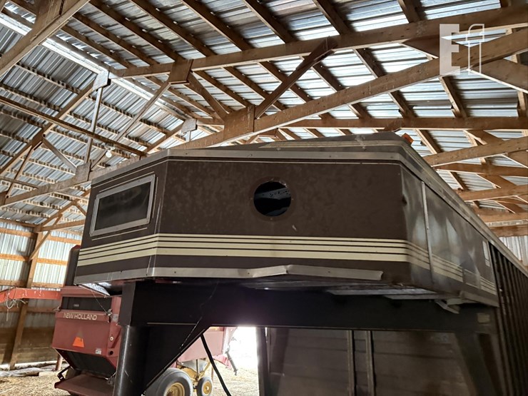 1991-titan-20-image-11