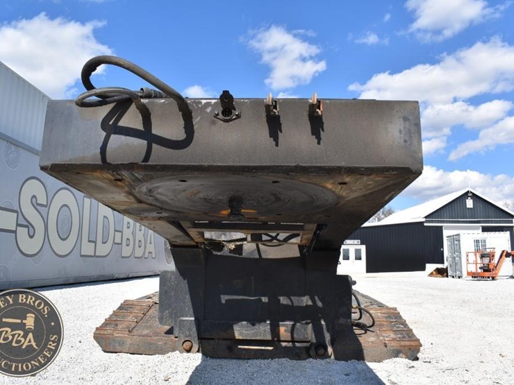 2014-muv-all-lowboy-image-12