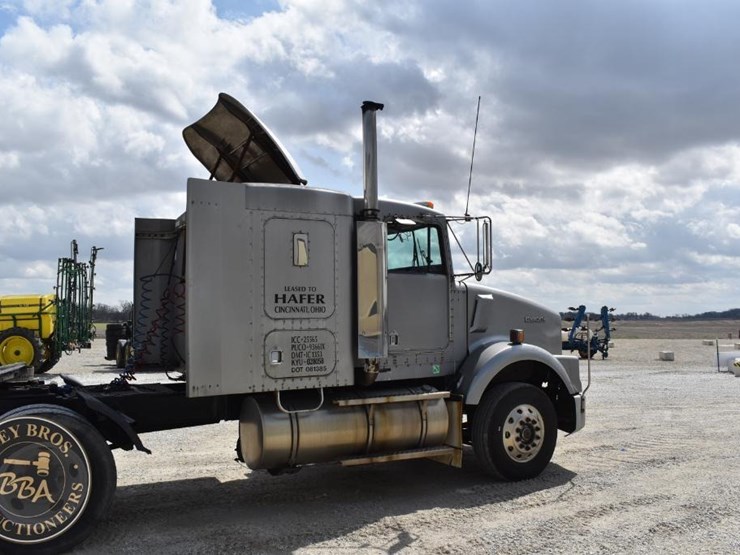 1995-kenworth-t800-image-8