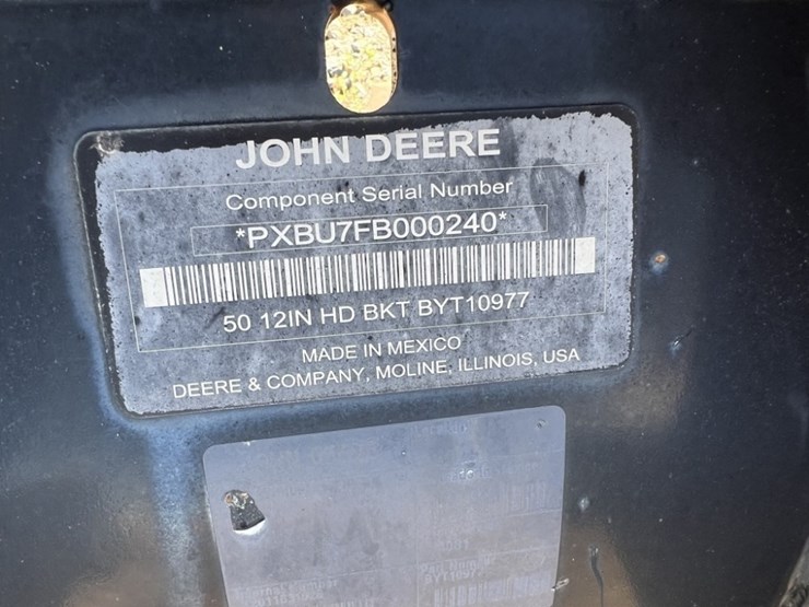 john-deere-12-image-5