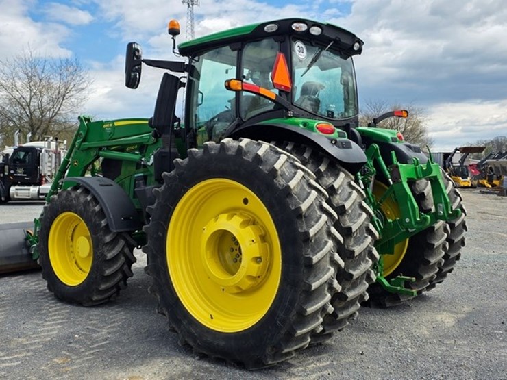 2021-john-deere-6230r-image-4
