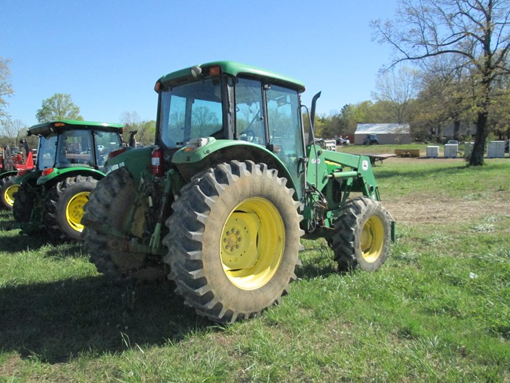 john-deere-6215-image-3