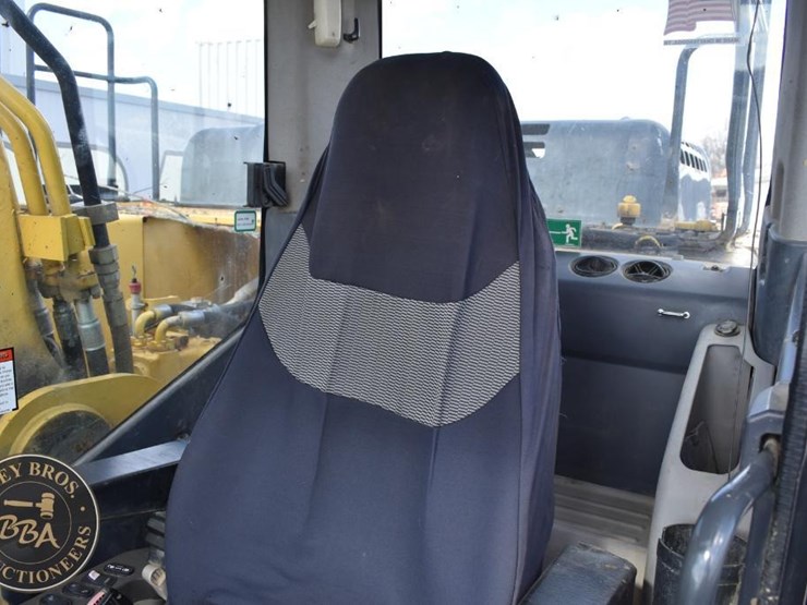 2013-komatsu-pc360-lc-10-image-60