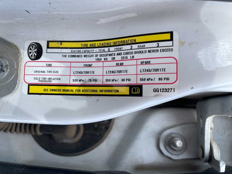 2016-dodge-2500-image-71