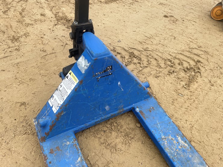 #3918-•-lift-rite-5,500-lbs.-pallet-jack-image-13