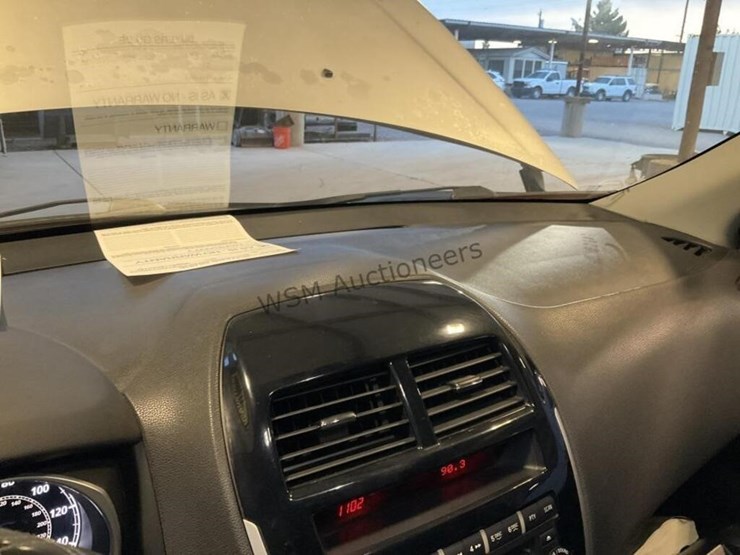 2011-mitsubishi-outlander-image-18