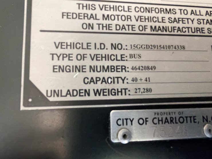 #167-•-2004-gillig-passenger-bus-(has-wi-title)-image-55