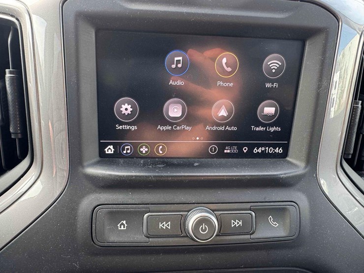 2020-chevrolet-silverado-1500-image-17