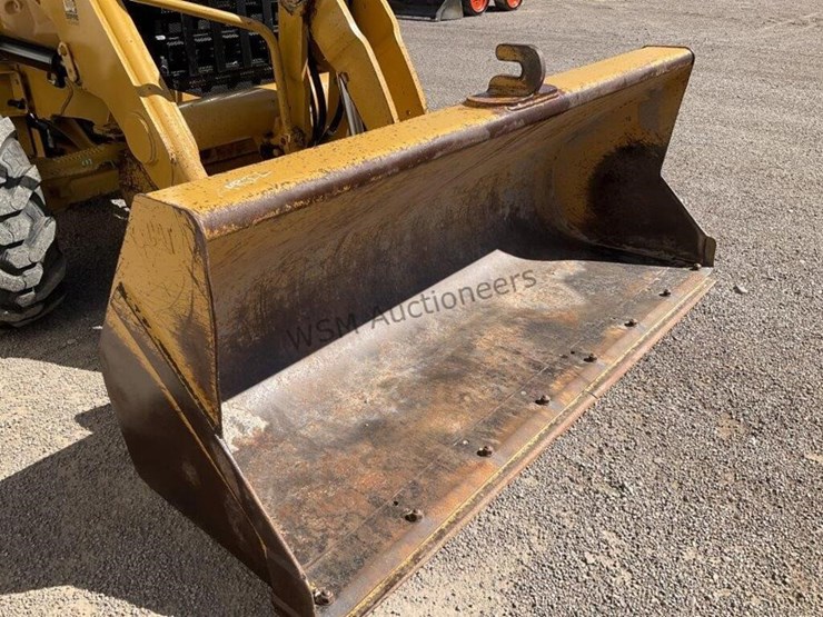 caterpillar-420e-image-13