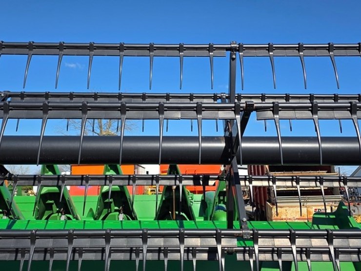 2013-john-deere-640fd-image-52