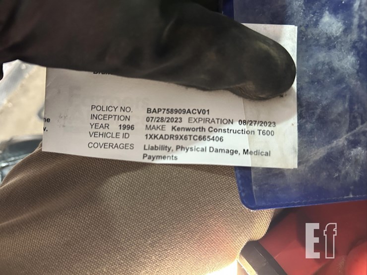 1996-kenworth-t600-image-43