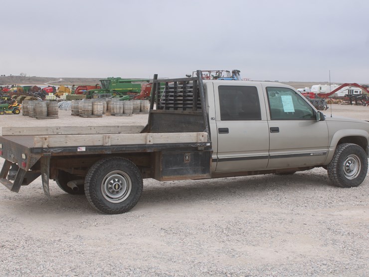 2000-chevrolet-k3500-image-5