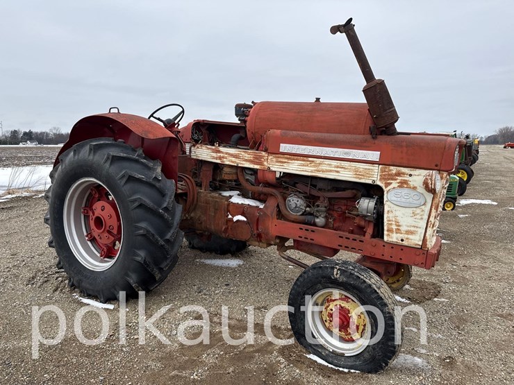 case-ih-560-image-5