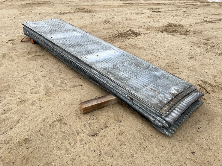 #3976-•-(25)-corrugated-steel-siding-image-1