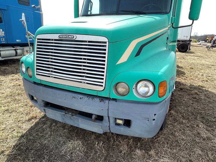 2002-caterpillar-c15-image-11