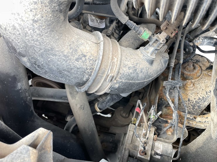 2018-ford-f150-image-16