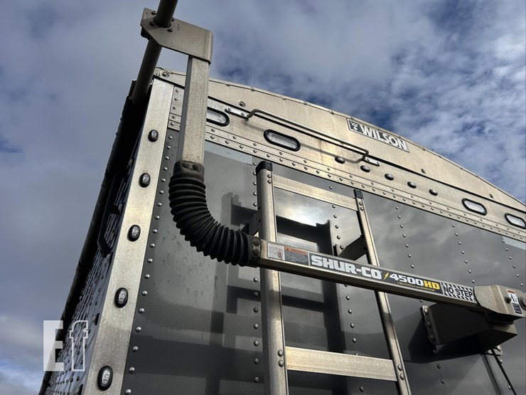 2025-wilson-grain-trailer-image-38