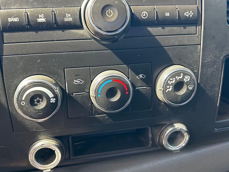 2007-gmc-sierra-2500hd-image-25