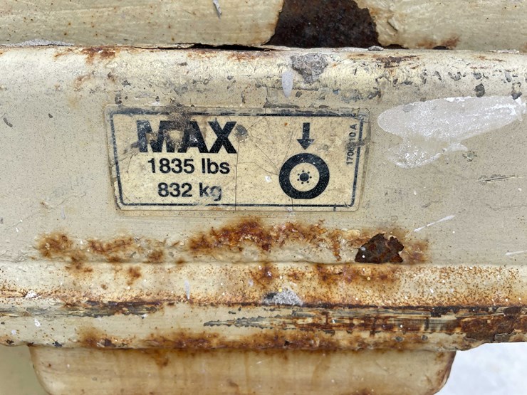 2008-jlg-2630es-image-10