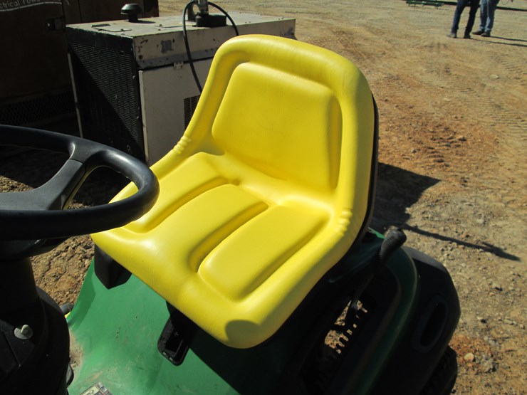 john-deere-d170-image-12
