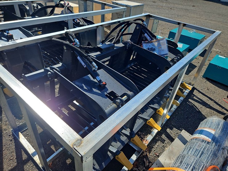 landhonor-72"-skeleton-bucket-grapple-image-2