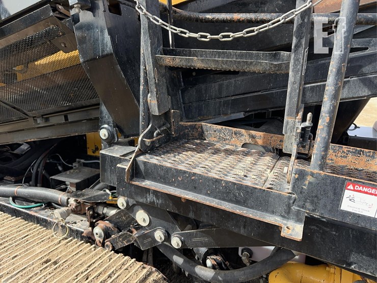 2017-vermeer-navigator-d100x140-series-iii-image-40