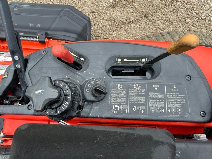 2017-kubota-zd1511lf-image-17