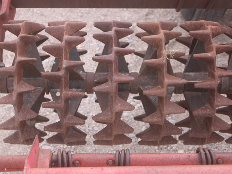 #1069-•-farmhand-14ft-culti-packer/-mulcher-image-22