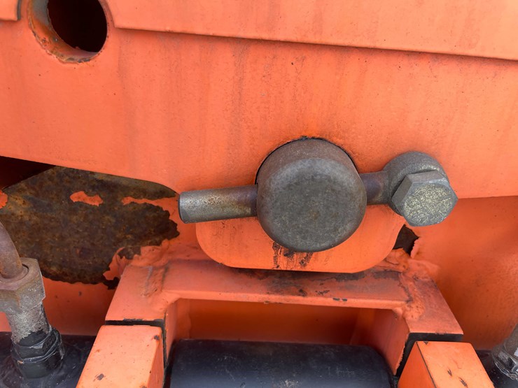 2006-jlg-450a-image-35