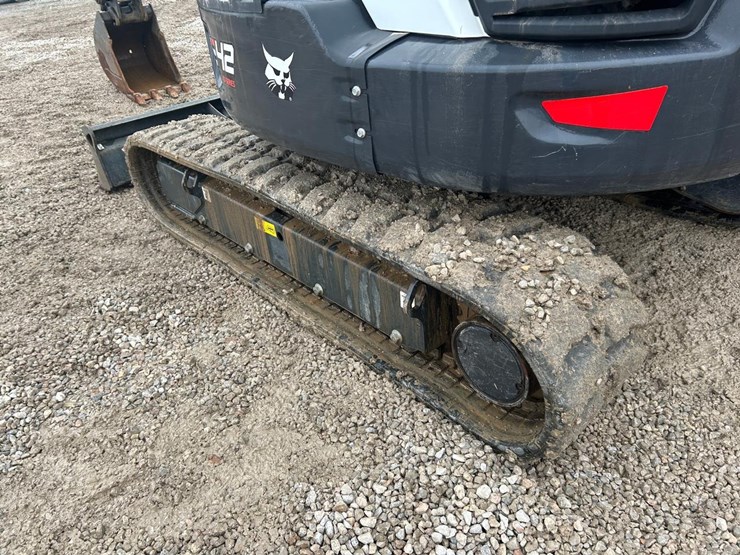 2022-bobcat-e42-image-16