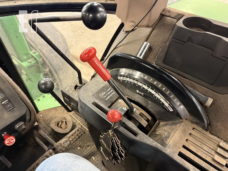 1989-john-deere-4455-image-22