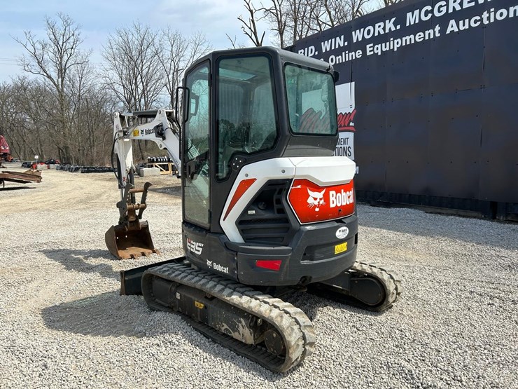 2021-bobcat-e35-image-2
