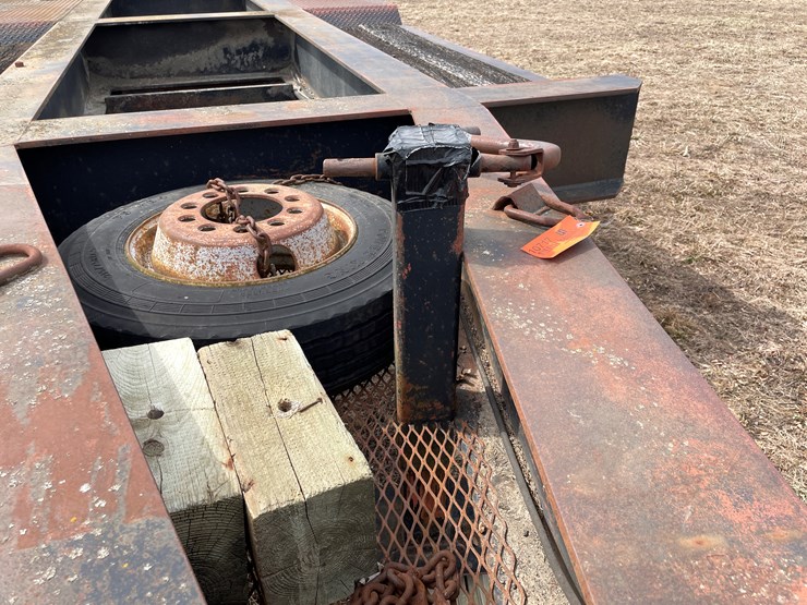 #156-•-2001-k-&-w-trailers-pintle-hitch-trailer-(has-wi-title)-image-16