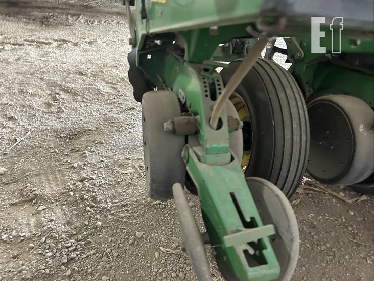 1998-john-deere-1750-image-12