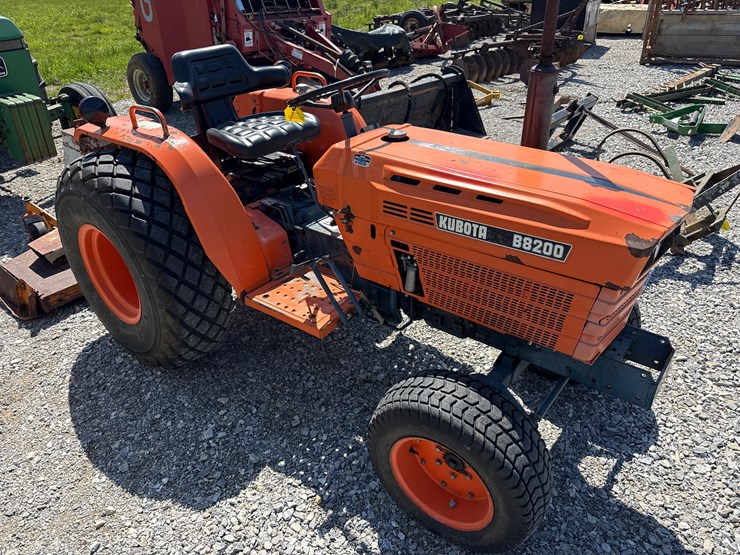 kubota-b8200-image-2