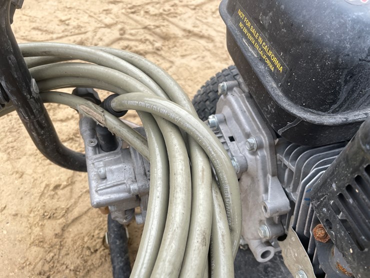 #3921-•-clean-machine-3,400-psi-pressure-washer-image-12