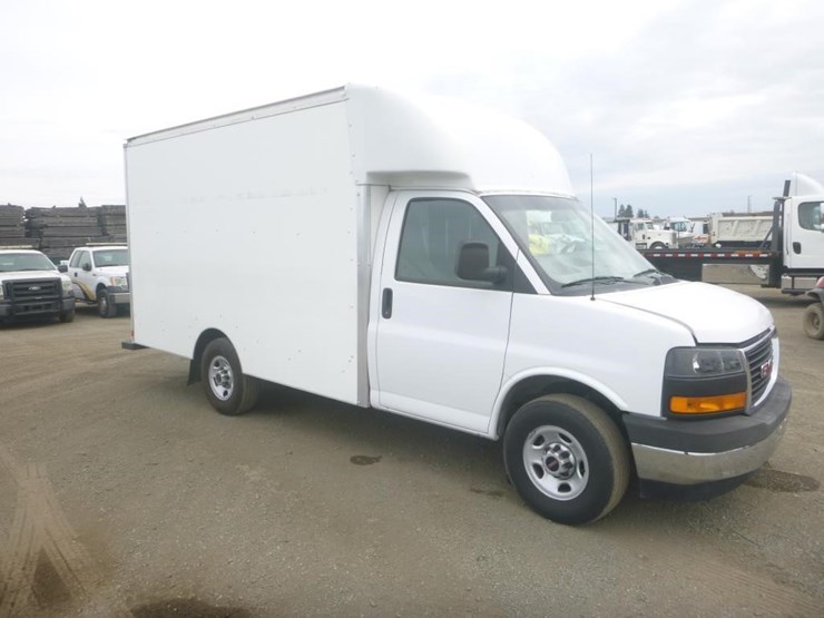 2021-gmc-3500-image-2