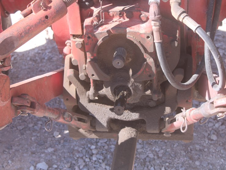 1966-international-706-image-28