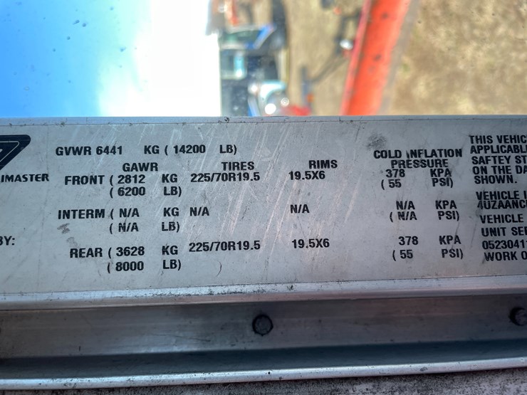 #164-•-2005-freightliner-box-truck-(has-wi-title)-image-48