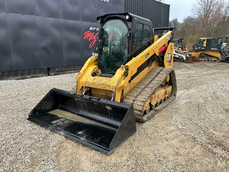 2021-caterpillar-299d3-image-8