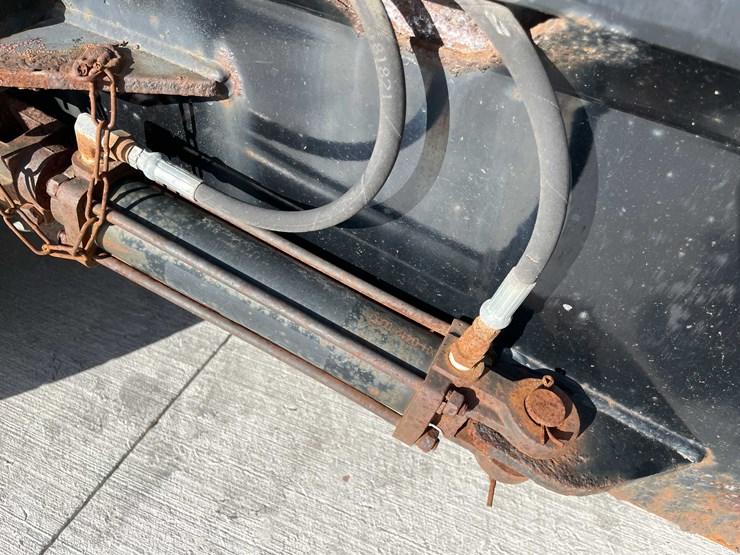 #5423-•-2014-nova-scissor-lift-tilt-bed-trailer-image-34