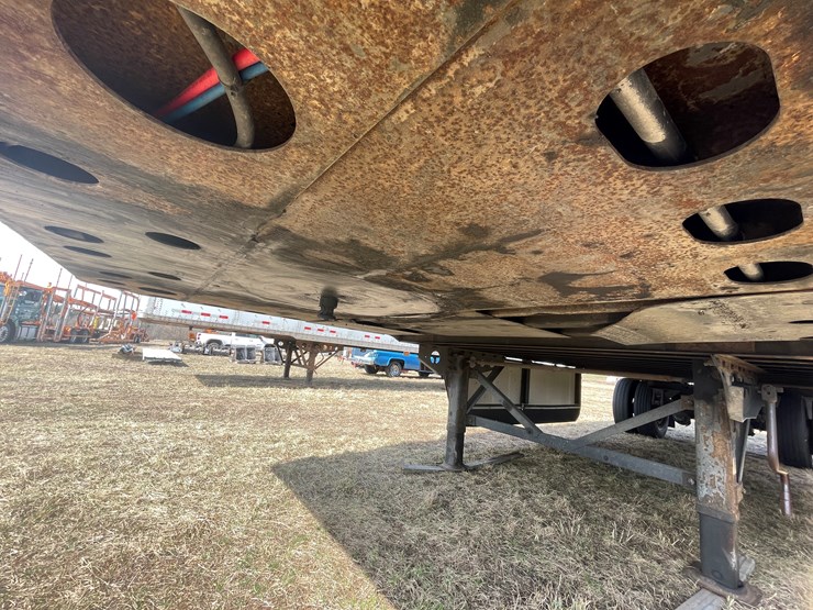 #158-•-2017-wabash-single-axle-semi-trailer-(has-wi-title)-image-11