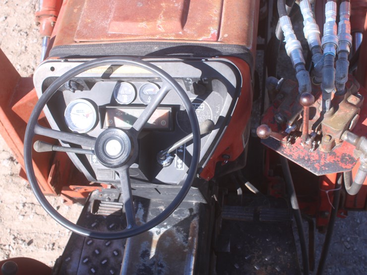 1989-case-ih-685-image-35