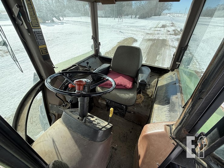 1987-john-deere-4250-image-38