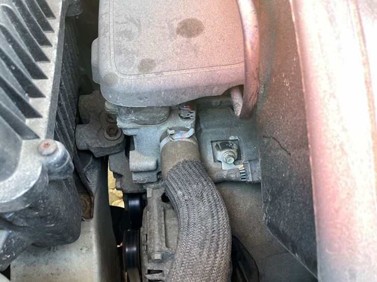 2013-chevrolet-equinox-image-76